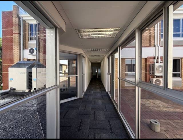 971.40M² OFFICE TO LET IN TYGER VALLEY